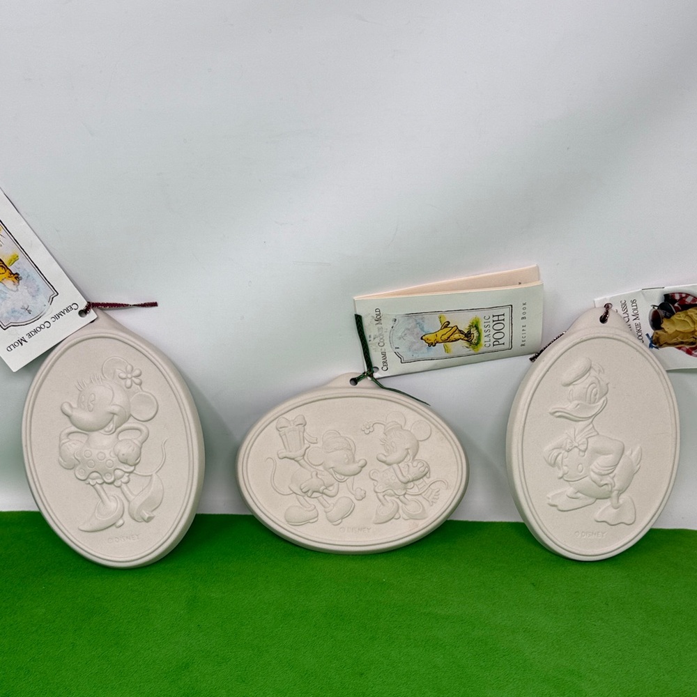 3 Disney Ceramic Cookie Molds new with tags